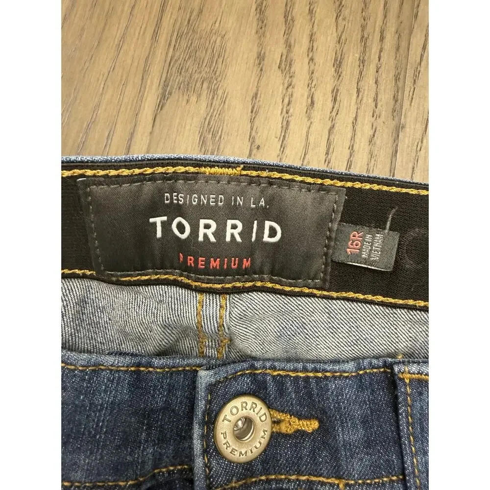 Torrid Premium Sky High Skinny Jeans Size 16R Medium Wash